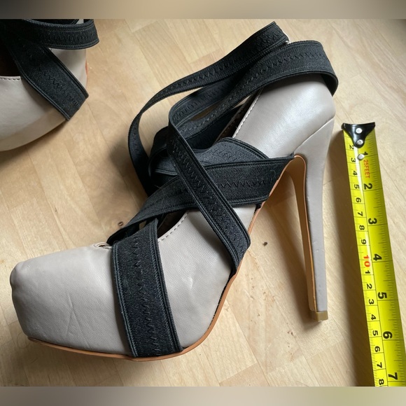 Colin Stuart Strappy Stilettos 8.5 - Picture 5 of 8